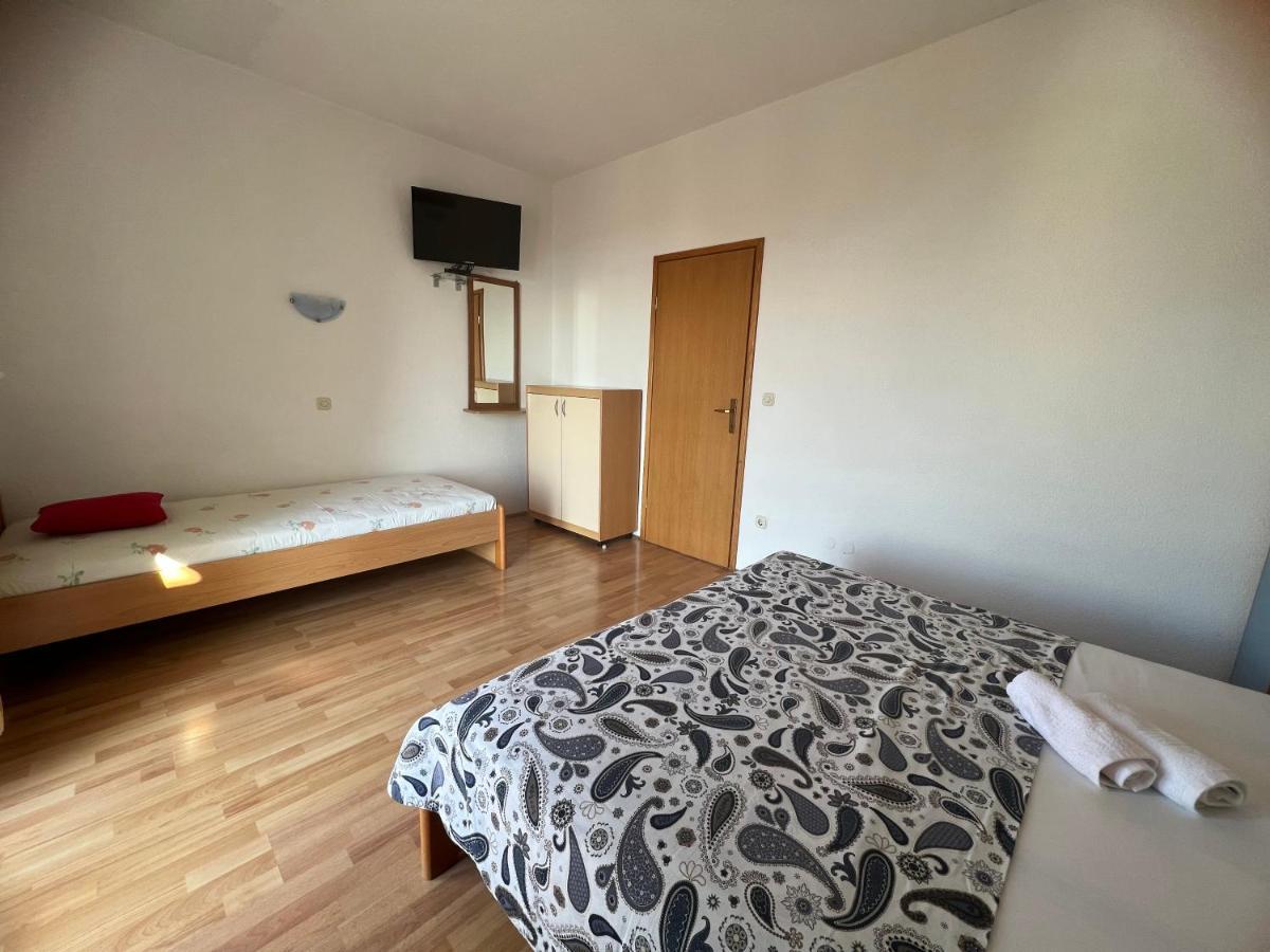 Apartments Jurisic Башка-Вода Экстерьер фото