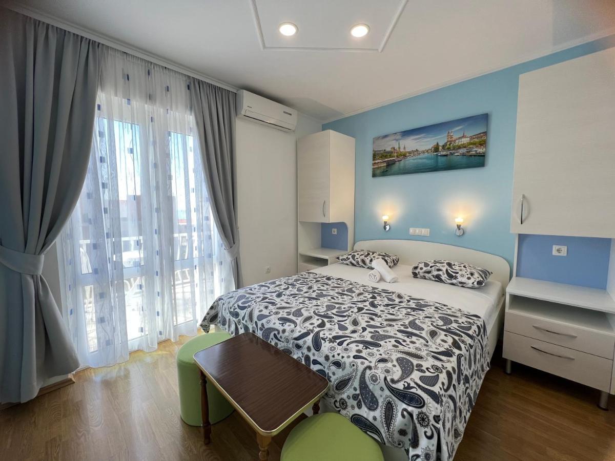 Apartments Jurisic Башка-Вода Экстерьер фото